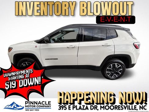 Used 2019 Jeep Compass Trailhawk image 4