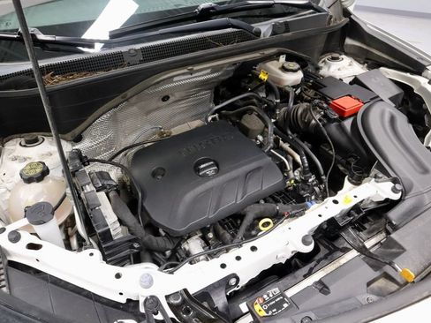 Used 2023 Buick Encore GX Essence w/ Experience Buick Package AWD/4WD image 18