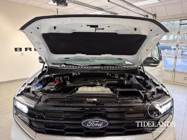 Certified 2025 Ford Expedition Platinum AWD/4WD image 28