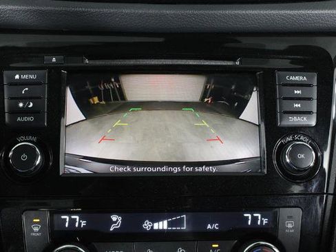 Certified 2020 Nissan Rogue Sport SV image 26