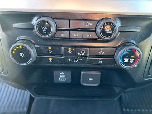 Certified 2025 Ford F450 XLT w/ Camper Package image 31