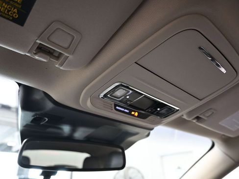 Used 2023 Lincoln Corsair Reserve AWD/4WD image 25