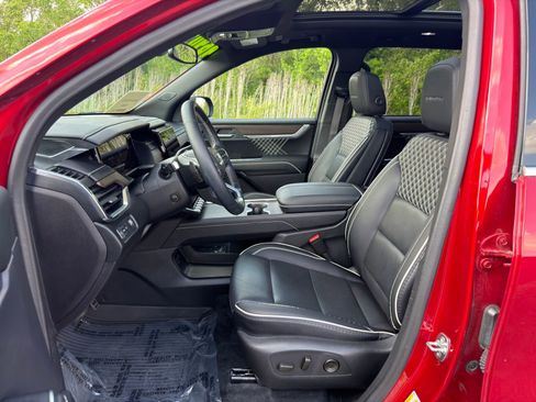 Used 2024 GMC Acadia Denali w/ LPO, Floor Liner Package FWD image 12