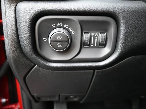 New 2026 RAM 2500 Laramie w/ Night Edition AWD/4WD image 16