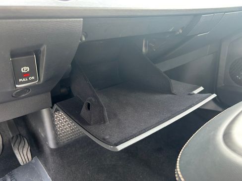 Used 2024 Nissan Ariya FWD image 53