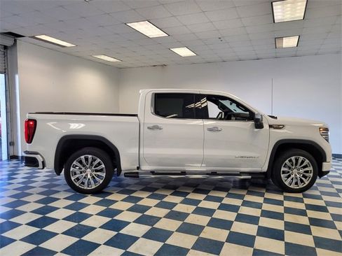 Used 2023 GMC Sierra 1500 Denali w/ Technology Package image 10