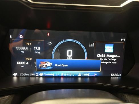 Used 2026 Chevrolet Colorado Z71 w/ Technology Package AWD/4WD image 11
