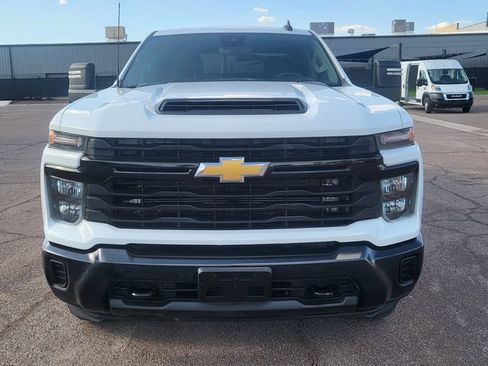 Used 2024 Chevrolet Silverado 2500 W/T w/ WT Convenience Package AWD/4WD image 3