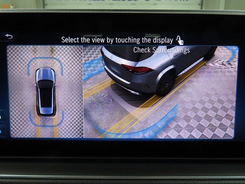 Used 2024 Mercedes-Benz GLE 350 4MATIC image 18