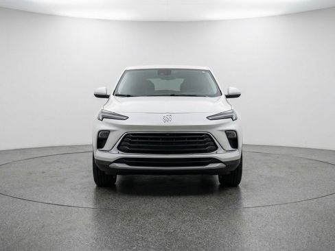 Used 2025 Buick Encore GX Preferred FWD image 2