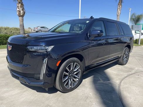 Used 2021 Cadillac Escalade ESV Sport Platinum image 1