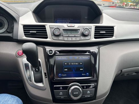 Used 2016 Honda Odyssey EX-L image 27