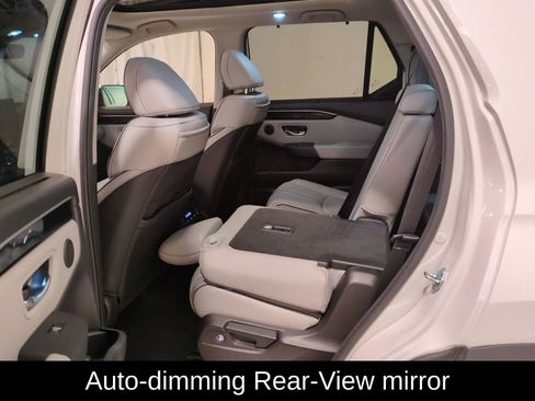 Used 2025 Honda Pilot Elite image 18