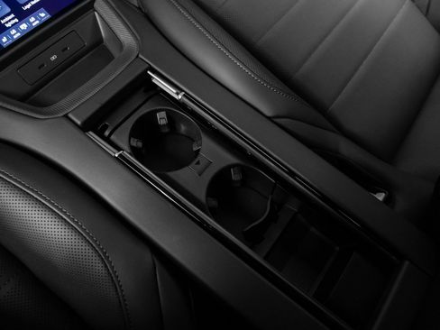 Certified 2025 Porsche Panamera Turbo image 58