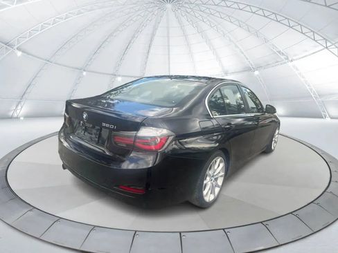 Used 2015 BMW 320i Sedan image 5