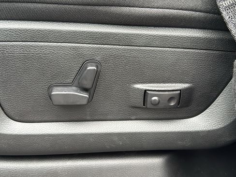 New 2026 RAM 2500 Big Horn image 9