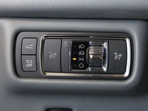 Used 2023 Lincoln Nautilus Reserve w/ Equipment Group 201A AWD/4WD image 24