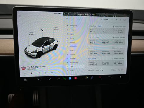 Used 2022 Tesla Model Y Performance image 21