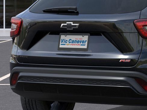 New 2025 Chevrolet Trax RS w/ Driver Confidence Package image 39