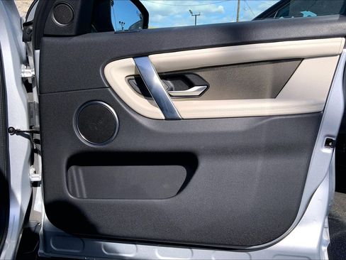 Used 2020 Land Rover Discovery Sport S R-Dynamic image 21