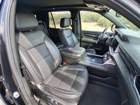 Certified 2024 GMC Yukon Denali AWD/4WD image 16