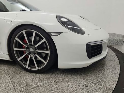 Used 2017 Porsche 911 Targa 4S AWD/4WD image 31