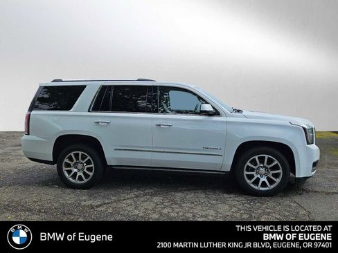 Used 2017 GMC Yukon Denali w/ Open Road Package AWD/4WD image 2