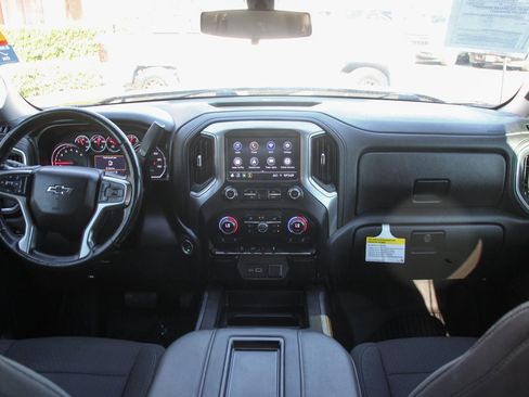 Used 2021 Chevrolet Silverado 1500 LT Trail Boss w/ Bed Protection Package image 25