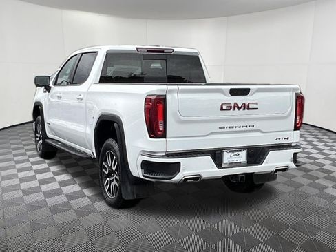 Used 2023 GMC Sierra 1500 AT4 w/ AT4 Preferred Package AWD/4WD image 4