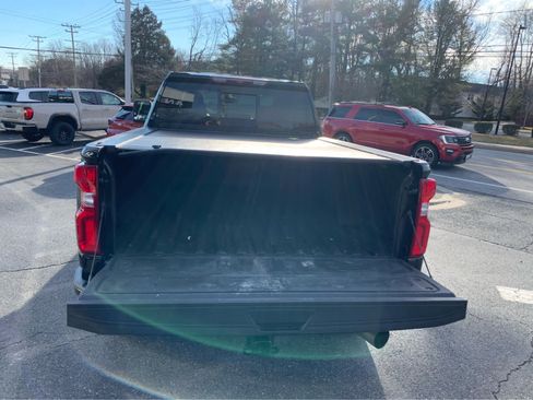 Used 2024 Chevrolet Silverado 3500 High Country w/ Midnight Edition image 5