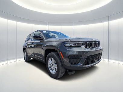 New 2025 Jeep Grand Cherokee Laredo