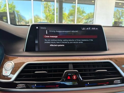 Used 2018 BMW 740i RWD image 3