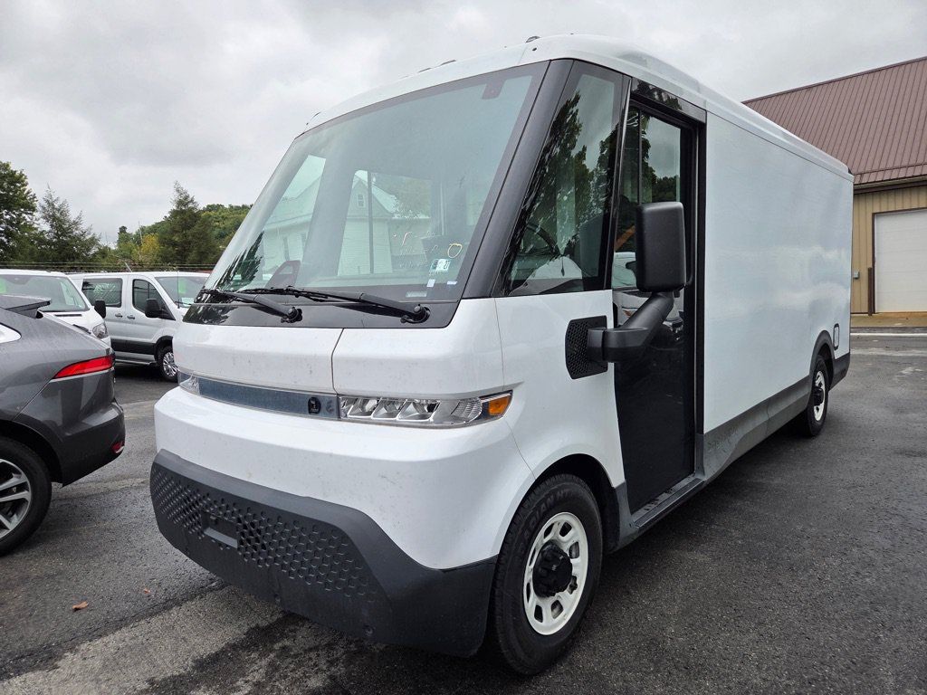 Used 2024 Chevrolet Brightdrop 600 w/ Commercial Equipment Package AWD/4WD image 2