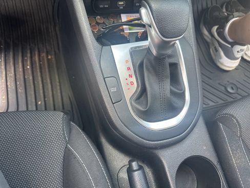 Used 2023 Kia Forte LXS FWD image 13