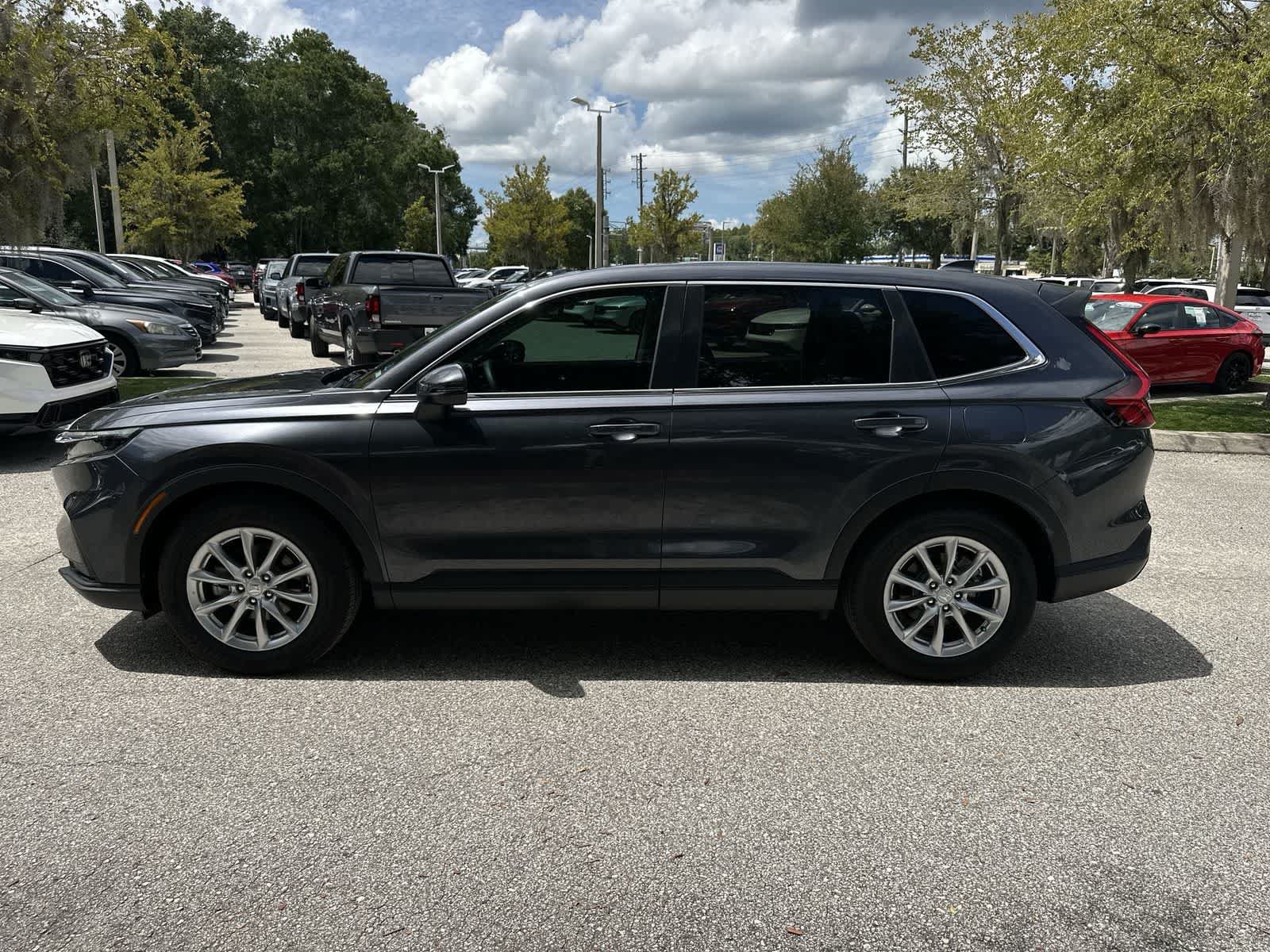 Used 2026 Honda CR-V EX image 3