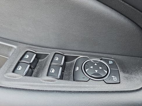 Used 2024 Ford Edge ST-Line image 28