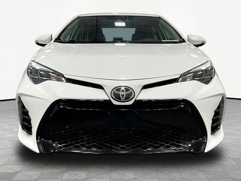 Used 2017 Toyota Corolla SE w/ Carpet Mat Package (TMS) FWD image 2