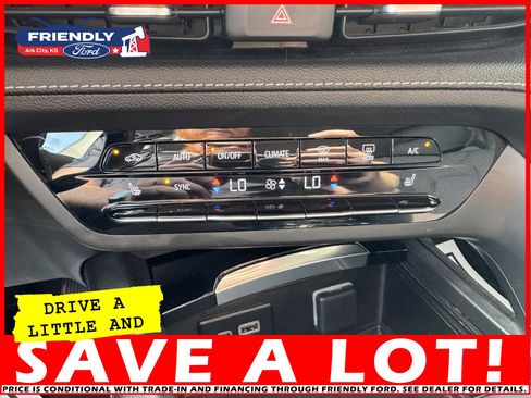 Used 2023 Buick Envision Preferred image 25