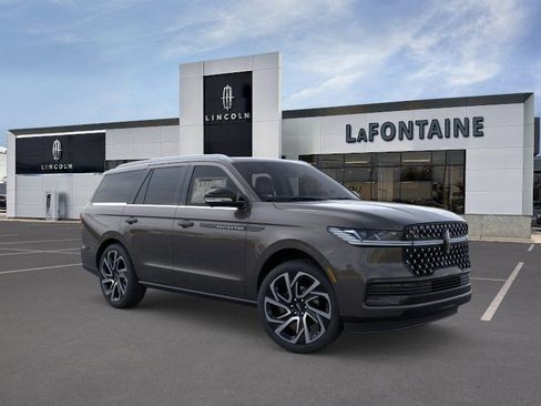 New 2026 Lincoln Navigator Black Label AWD/4WD image 7