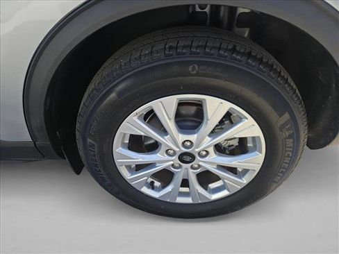 Used 2024 Ford Escape Active image 8