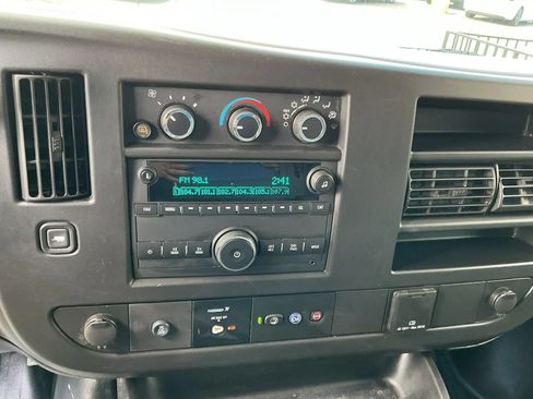 Used 2020 Chevrolet Express 2500 Extended w/ Driver Convenience Package RWD image 18
