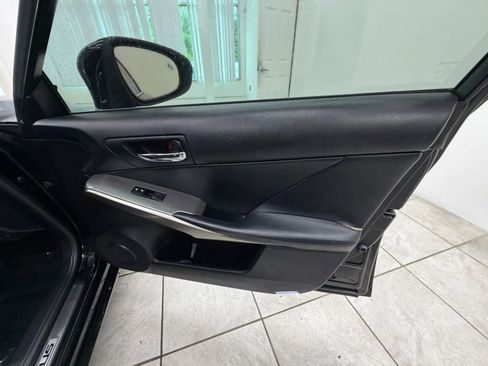 Used 2014 Lexus IS 250 w/ F-Sport Package RWD image 20