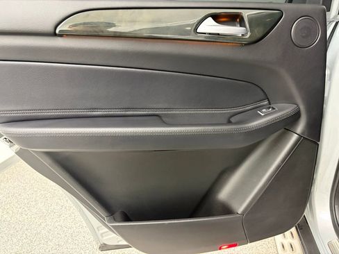 Used 2019 Mercedes-Benz GLS 450 4MATIC w/ Premium 1 Package image 29