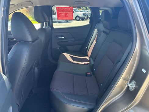 Certified 2025 Nissan Kicks SR image 26