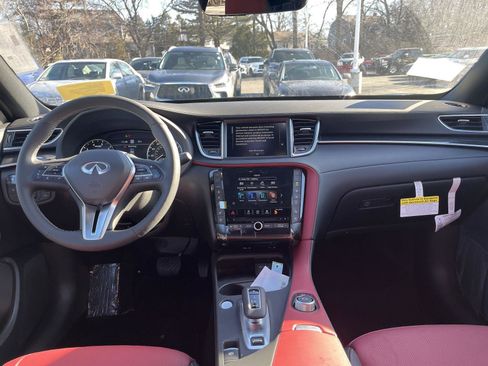 New 2025 INFINITI QX50 Sport image 13