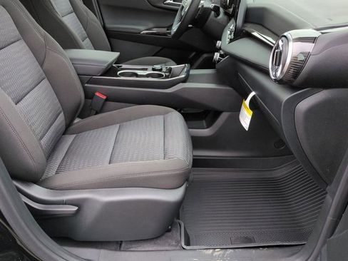 New 2026 Chevrolet Equinox LT FWD image 26