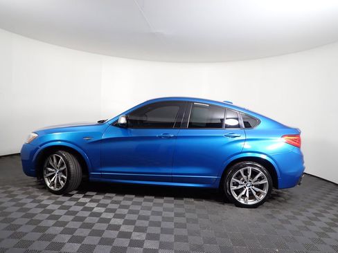 Used 2018 BMW X4 M40i image 12