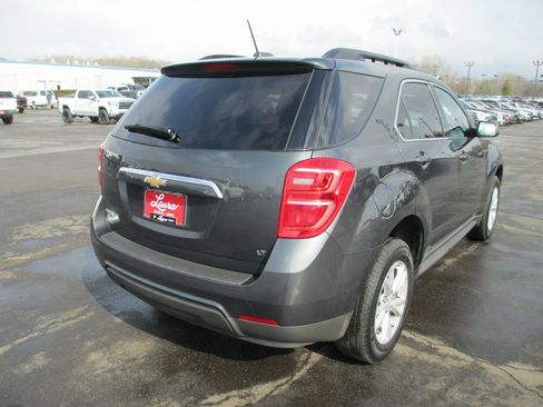 Used 2017 Chevrolet Equinox LT w/ Convenience Package image 3