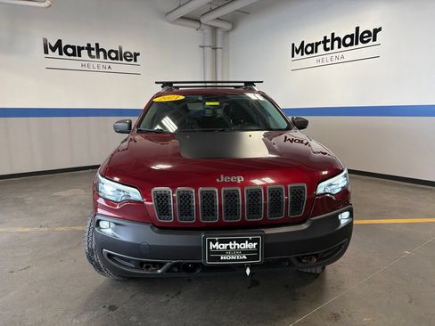 Used 2021 Jeep Cherokee Trailhawk w/ Technology Group AWD/4WD image 2