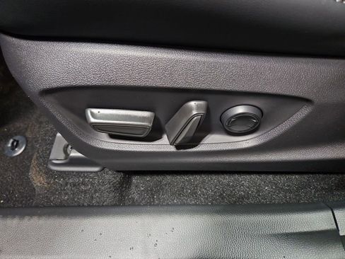 New 2026 Toyota Crown Platinum image 15